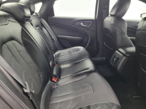 Used 2015 Chrysler 200 S w/ Navigation & Sound Group I image 19