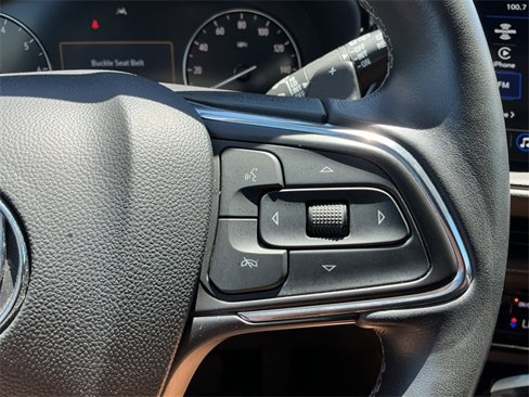 Used 2023 Buick Envision Preferred image 20