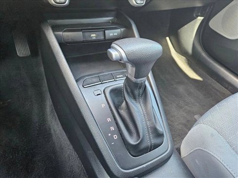Used 2022 Kia Rio S w/ Technology Package image 12