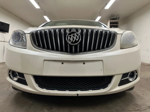 Used 2013 Buick Verano Leather image 2