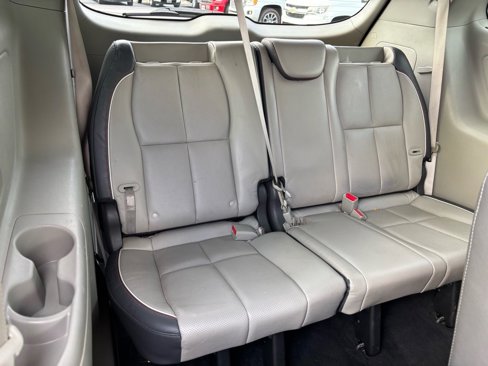 Used 2017 Kia Sedona LX w/ LX Essentials Premium Package image 20