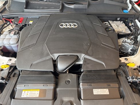 Used 2025 Audi Q7 3.0T Premium Plus w/ Premium Plus Package image 38