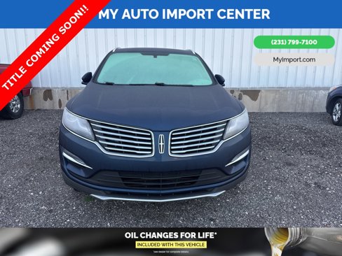 Used 2017 Lincoln MKC Select image 2