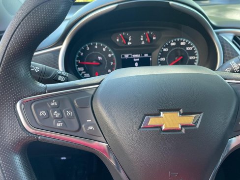 Used 2024 Chevrolet Malibu LT image 23