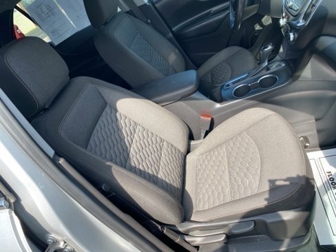 Certified 2020 Chevrolet Equinox LT w/ Driver Convenience Package image 27
