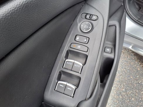 Used 2019 Honda Accord Touring image 10
