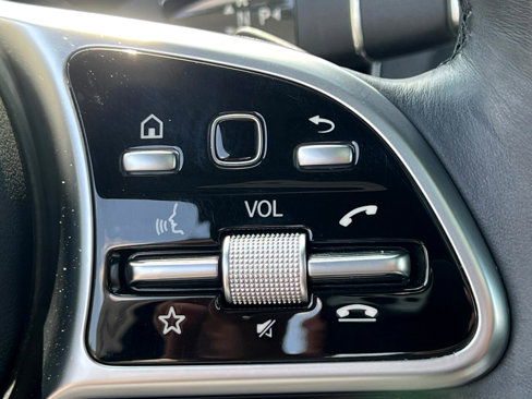 Used 2020 Mercedes-Benz GLC 300 4MATIC image 26