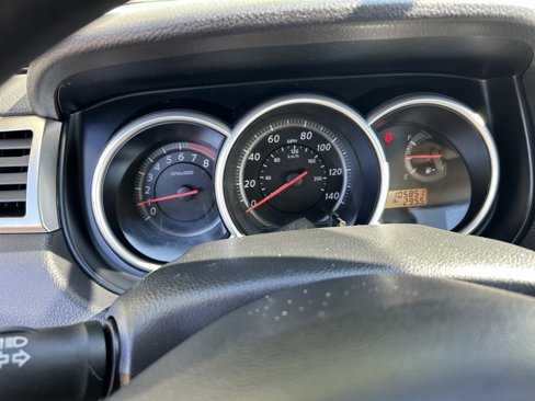 Used 2012 Nissan Versa 1.8 S image 13