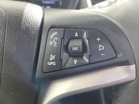 Used 2022 Chevrolet Trax LT w/ LT Convenience Package image 25