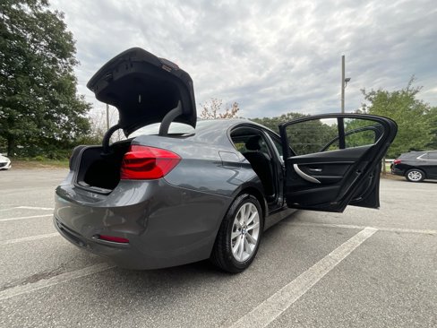 Used 2016 BMW 320i Sedan image 34