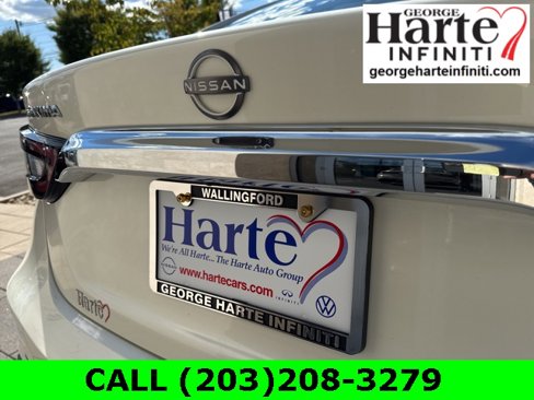 Used 2023 Nissan Maxima SV w/ Floor Mat Group image 26