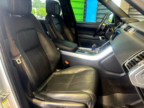 Used 2018 Land Rover Range Rover Sport HSE Dynamic image 21