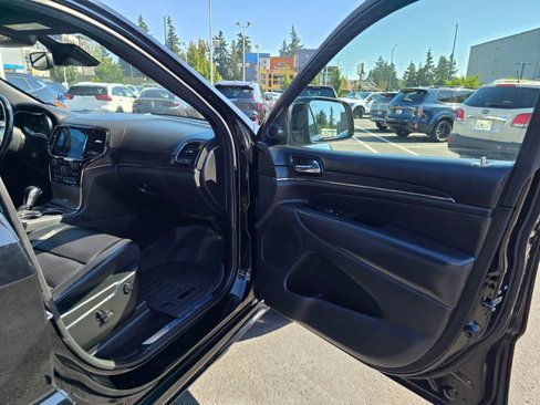 Used 2019 Jeep Grand Cherokee High Altitude image 13