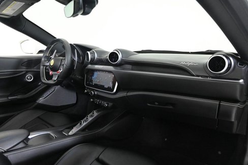 Used 2020 Ferrari Portofino image 15