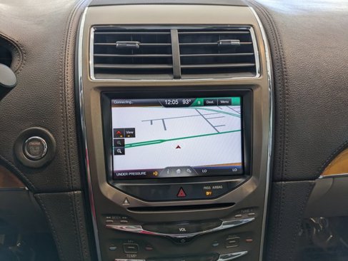 Used 2014 Lincoln MKX FWD w/ Equipment Group 102A image 14