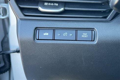 Used 2023 Nissan Altima 2.5 SV image 34