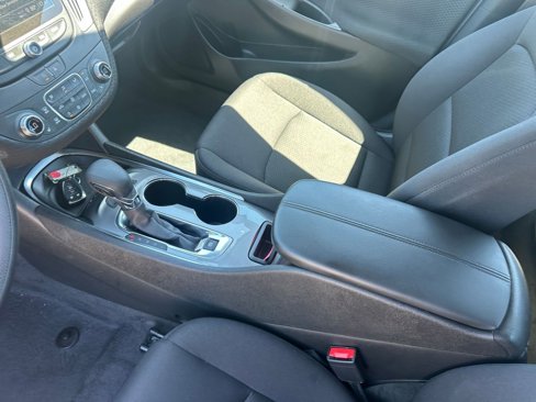Used 2024 Chevrolet Malibu LT image 41