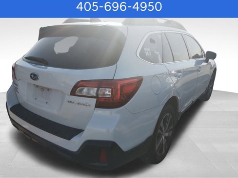 Used 2019 Subaru Outback 2.5i Limited image 4