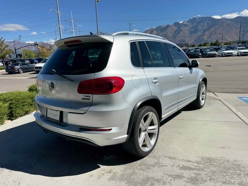 Used 2016 Volkswagen Tiguan R-Line image 7