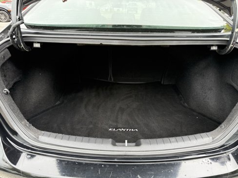 Used 2018 Hyundai Elantra Sport image 35