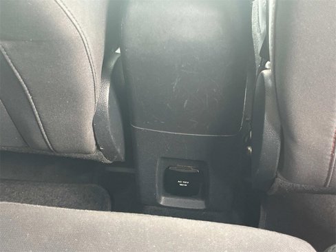 Used 2021 Ford EcoSport SE w/ SE Convenience Package image 19