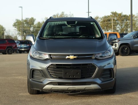 Used 2019 Chevrolet Trax LT w/ LT Convenience Package image 2