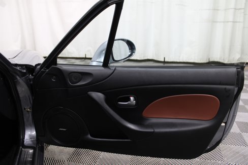 Used 2002 MAZDA MX-5 Miata SE image 16