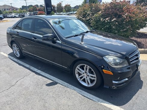 Used 2014 Mercedes-Benz C 300 4MATIC Sedan image 1