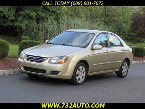 Used 2009 Kia Spectra EX image 1