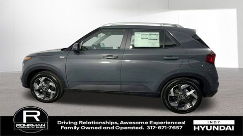 New 2025 Hyundai Venue SEL image 5
