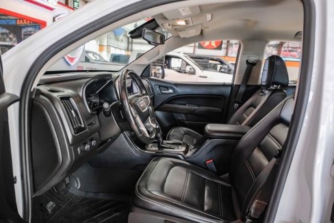 Used 2019 GMC Canyon Denali image 6