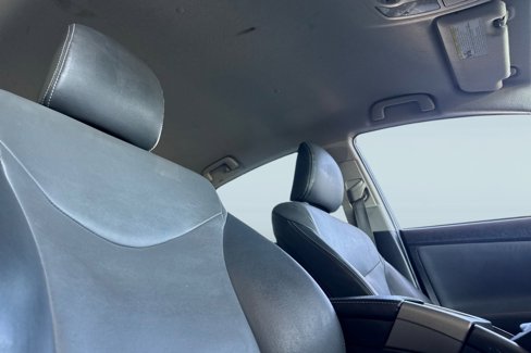 Used 2013 Toyota Prius Four image 27