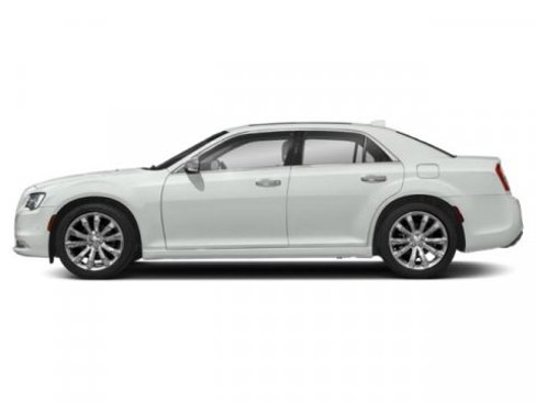 Used 2019 Chrysler 300 Limited image 4