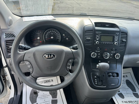 Used 2014 Kia Sedona LX w/ Power Package image 8