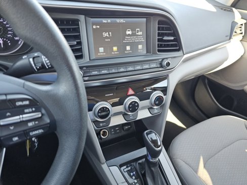 Used 2019 Hyundai Elantra SEL w/ Cargo Package image 29