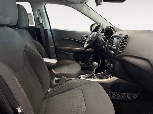 Used 2018 Jeep Compass Sport w/ Cold Weather Group image 21