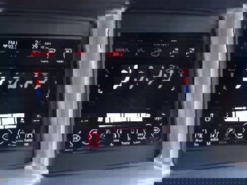Used 2022 Dodge Charger SXT image 22
