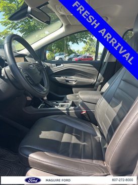 Used 2017 Ford Escape Titanium image 13