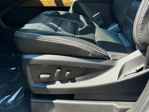 Used 2019 GMC Yukon Denali image 20