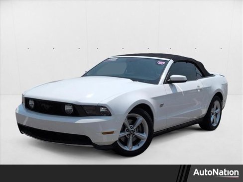 Used 2010 Ford Mustang GT Premium image 1