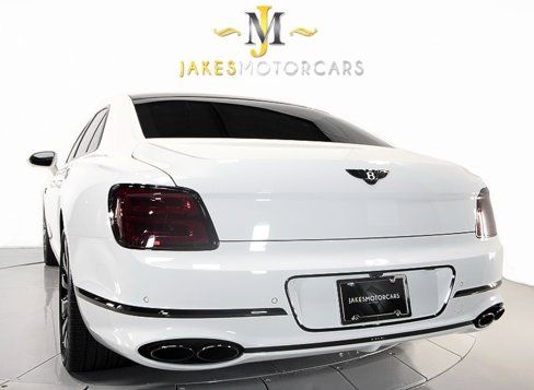 Used 2021 Bentley Flying Spur V8 image 8