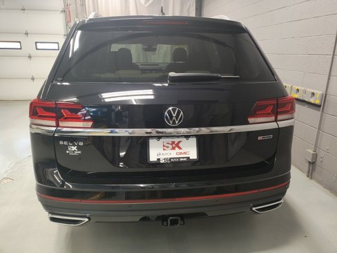 Used 2021 Volkswagen Atlas SEL Premium image 20