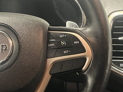 Used 2014 Jeep Grand Cherokee Laredo image 19