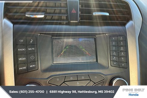 Used 2018 Ford Fusion S image 15