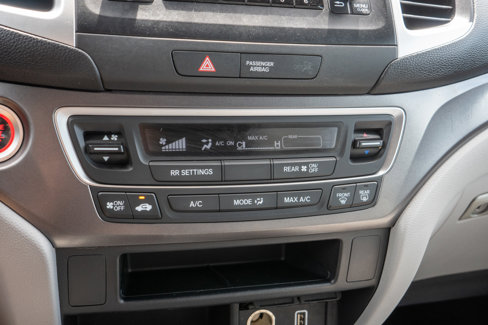 Used 2020 Honda Pilot LX image 14