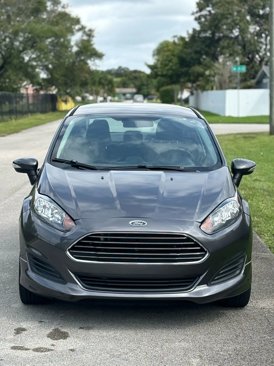 Used 2015 Ford Fiesta SE image 10