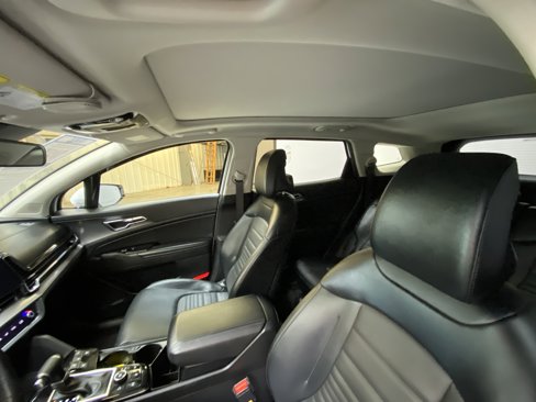 Used 2024 Kia Sportage SX image 22