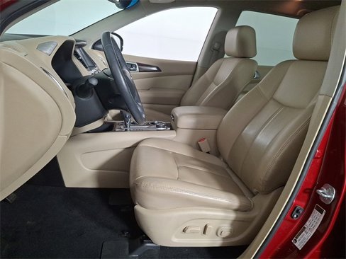 Used 2016 Nissan Pathfinder SL w/ SL Tech Package image 16