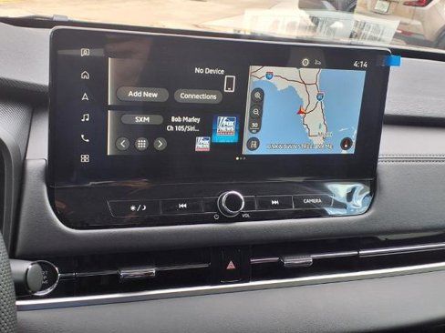 New 2025 Mitsubishi Outlander SE image 15
