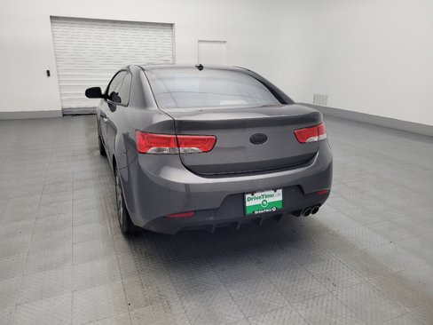 Used 2013 Kia Forte Koup SX w/ Tech Pkg image 6